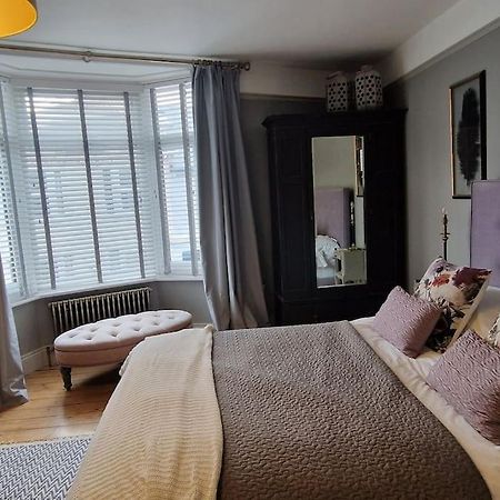 Stylish Townhouse 15 Mins To Laines & Seafront Villa Brighton Exteriör bild