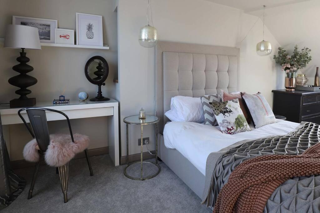 Stylish Townhouse 15 Mins To Laines & Seafront Villa Brighton Exteriör bild
