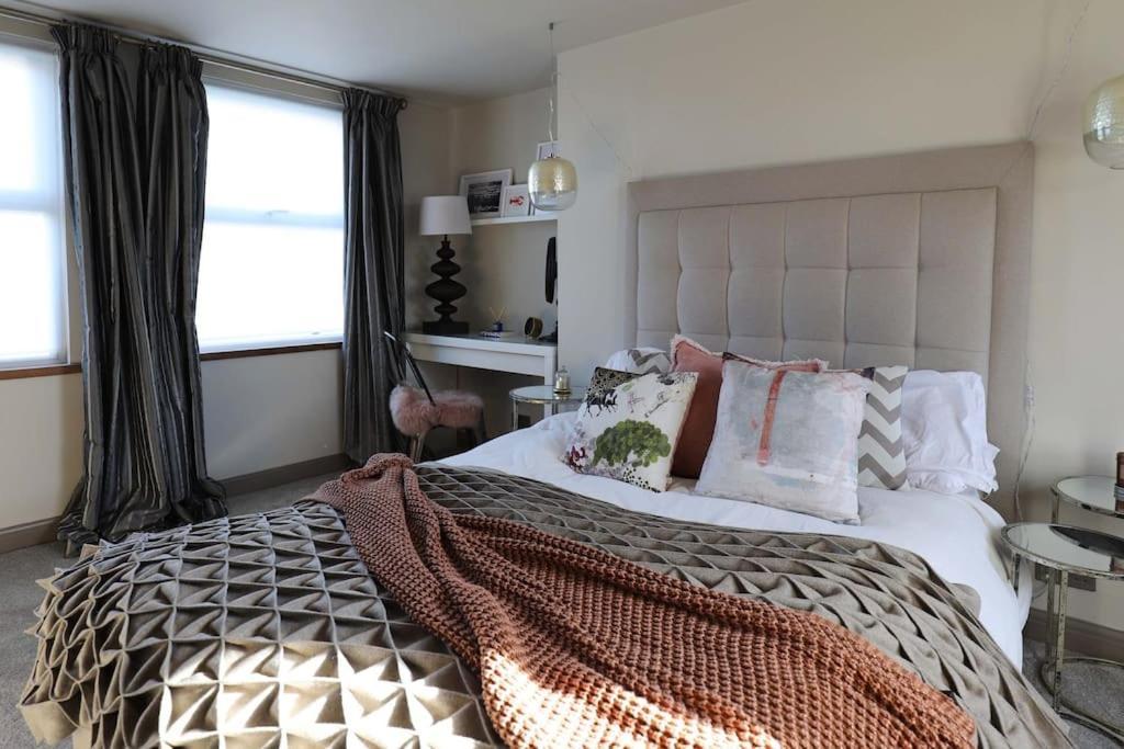 Stylish Townhouse 15 Mins To Laines & Seafront Villa Brighton Exteriör bild