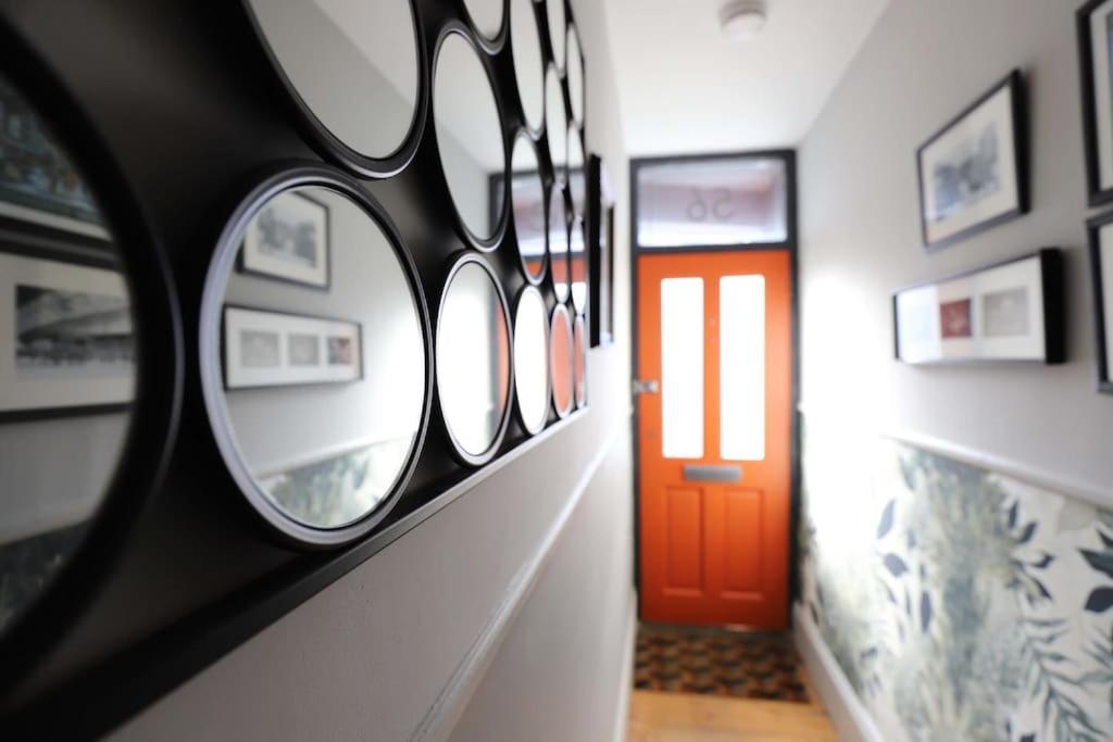 Stylish Townhouse 15 Mins To Laines & Seafront Villa Brighton Exteriör bild